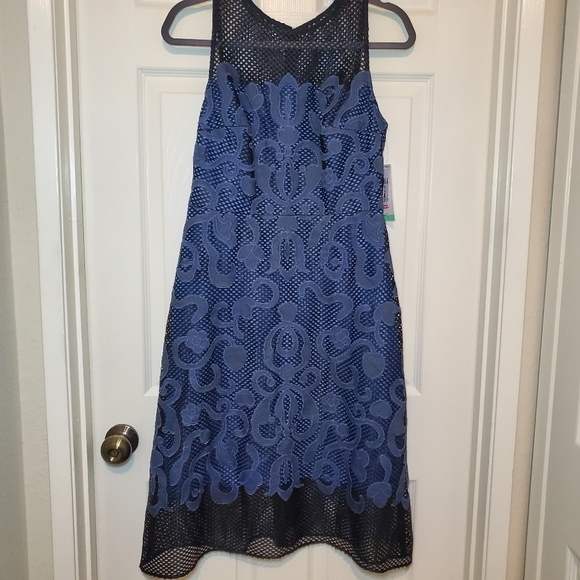 Julia Jordan Embroidered Applique Fit and Flare Dress Size 8 - Picture 3 of 13